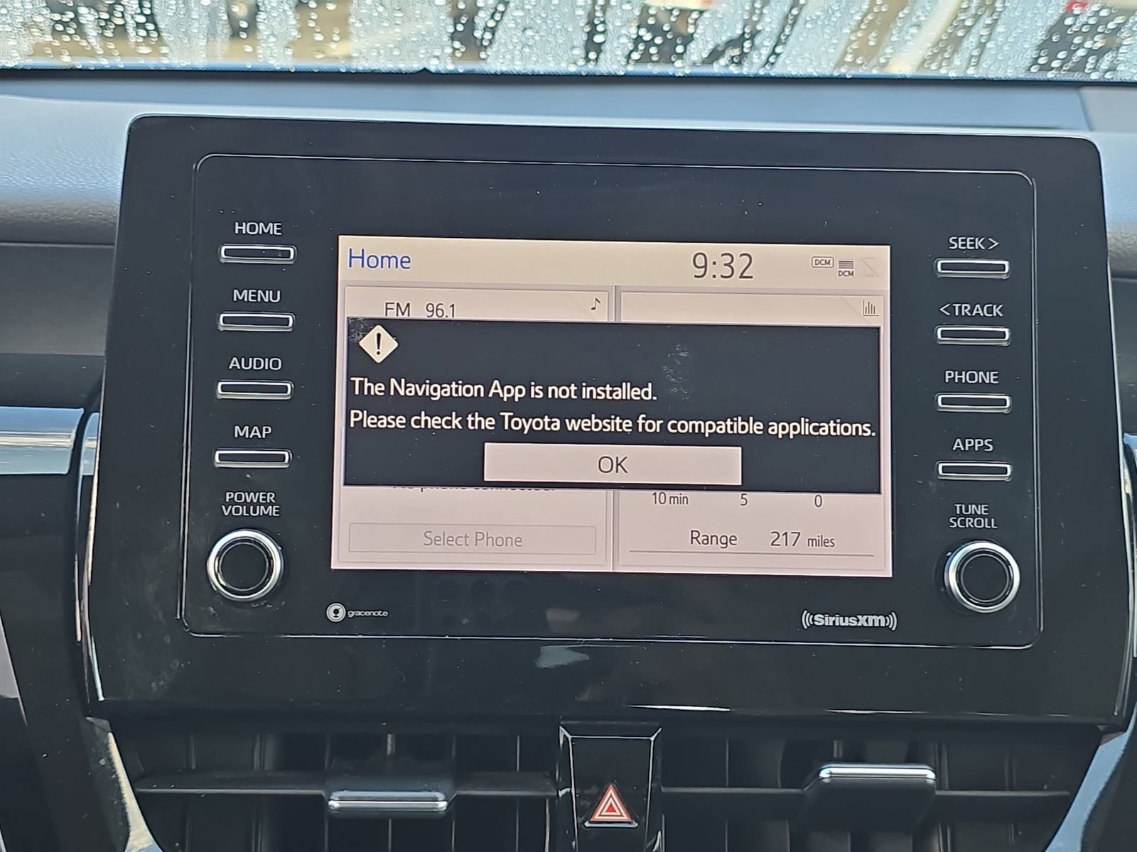 Used 2021 Toyota Camry LE image 25