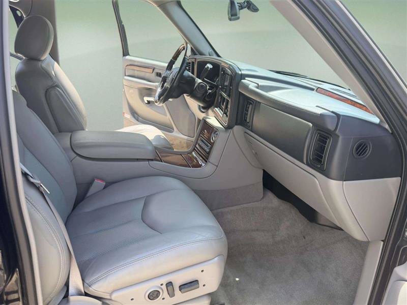 Used 2006 Cadillac Escalade AWD image 11