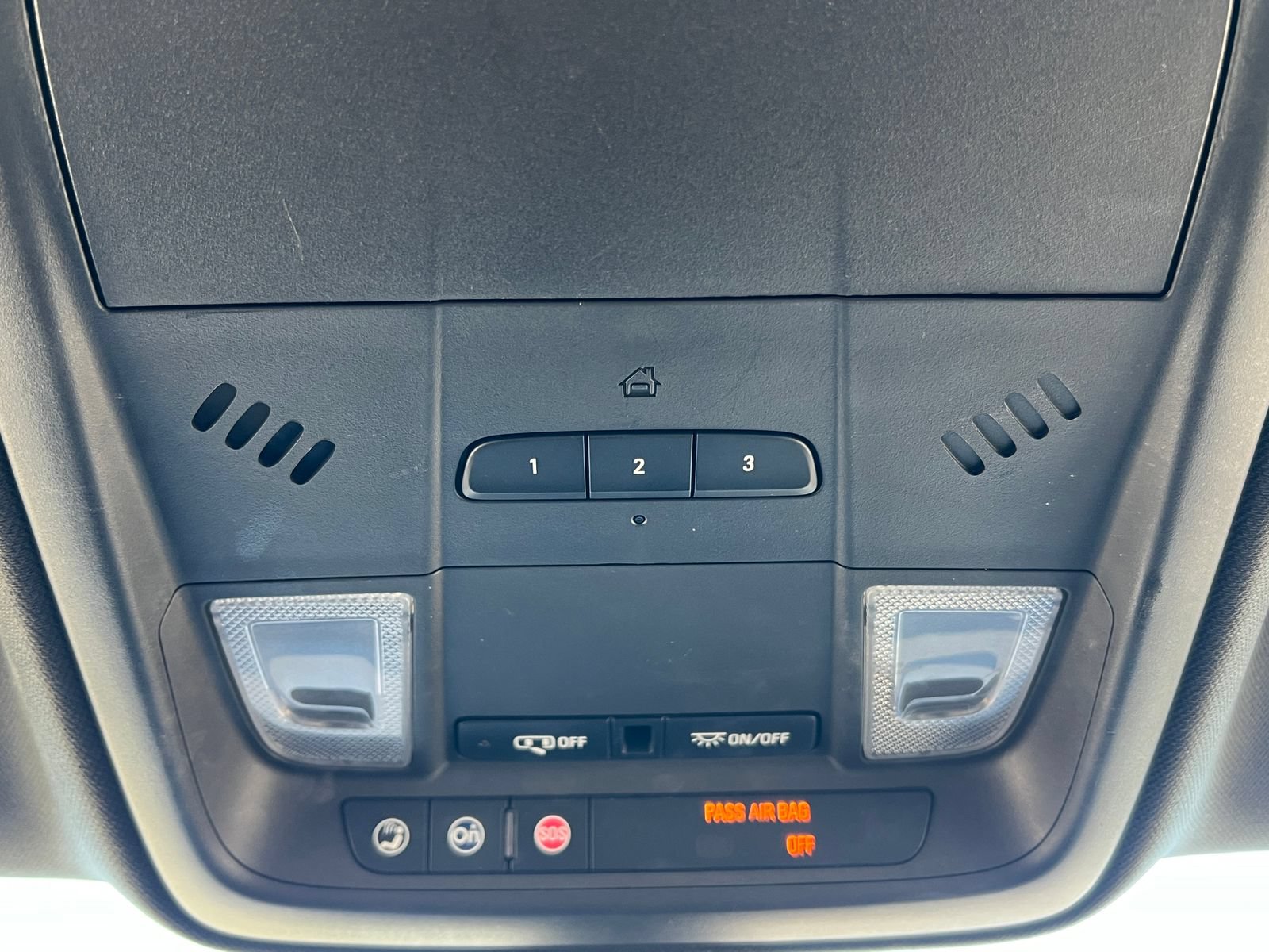 Certified 2018 Cadillac XT5 FWD image 28