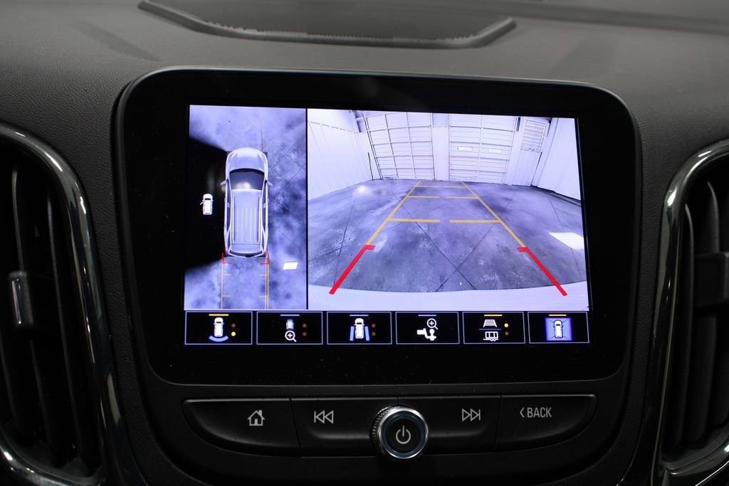 Used 2024 Chevrolet Equinox RS w/ RS Leather Package image 47