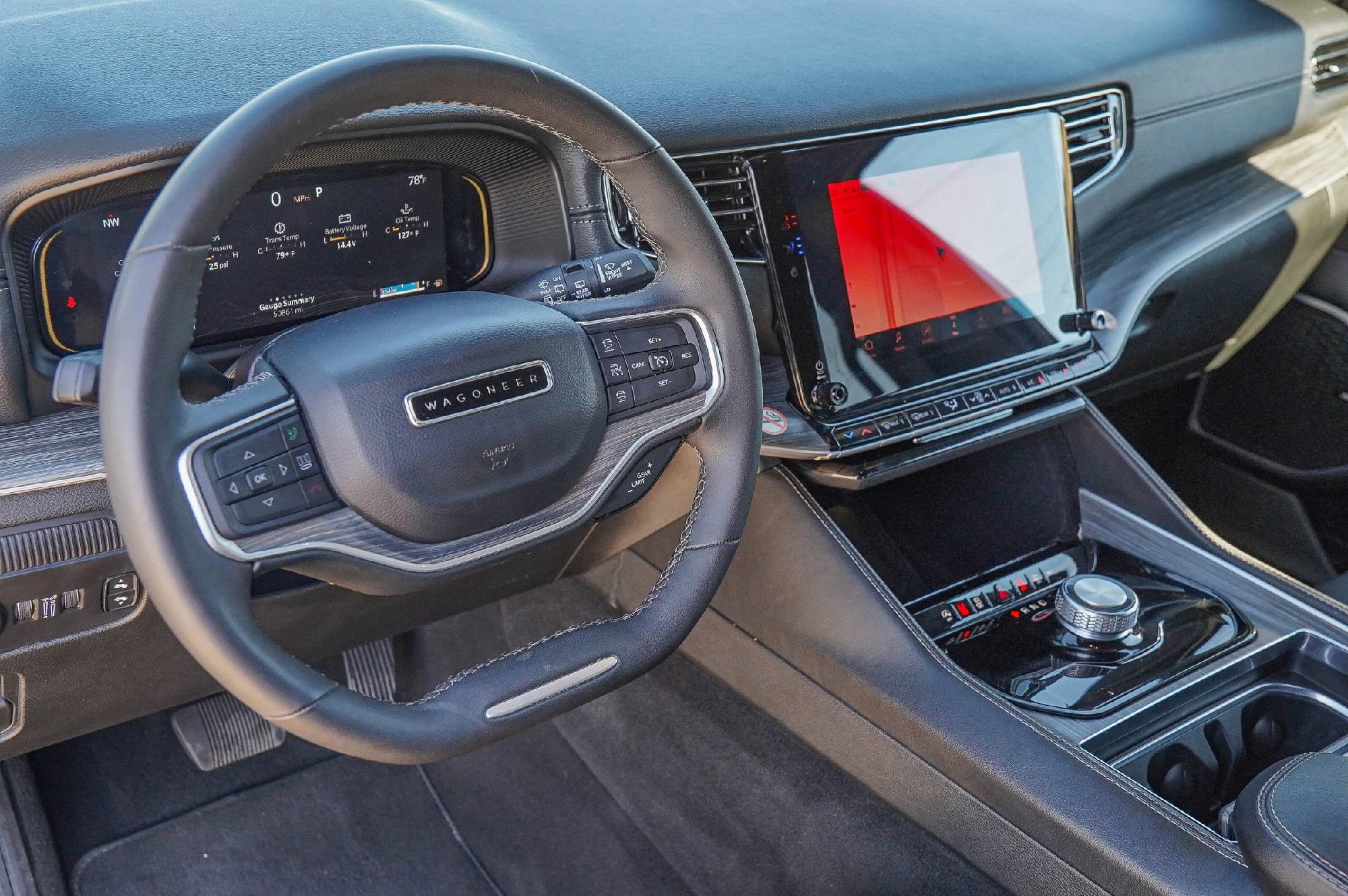 Used 2024 Jeep Wagoneer Series II w/ Flexible Seating Group image 8