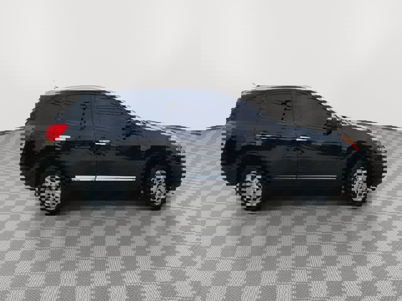 Used 2015 Nissan Rogue S image 9