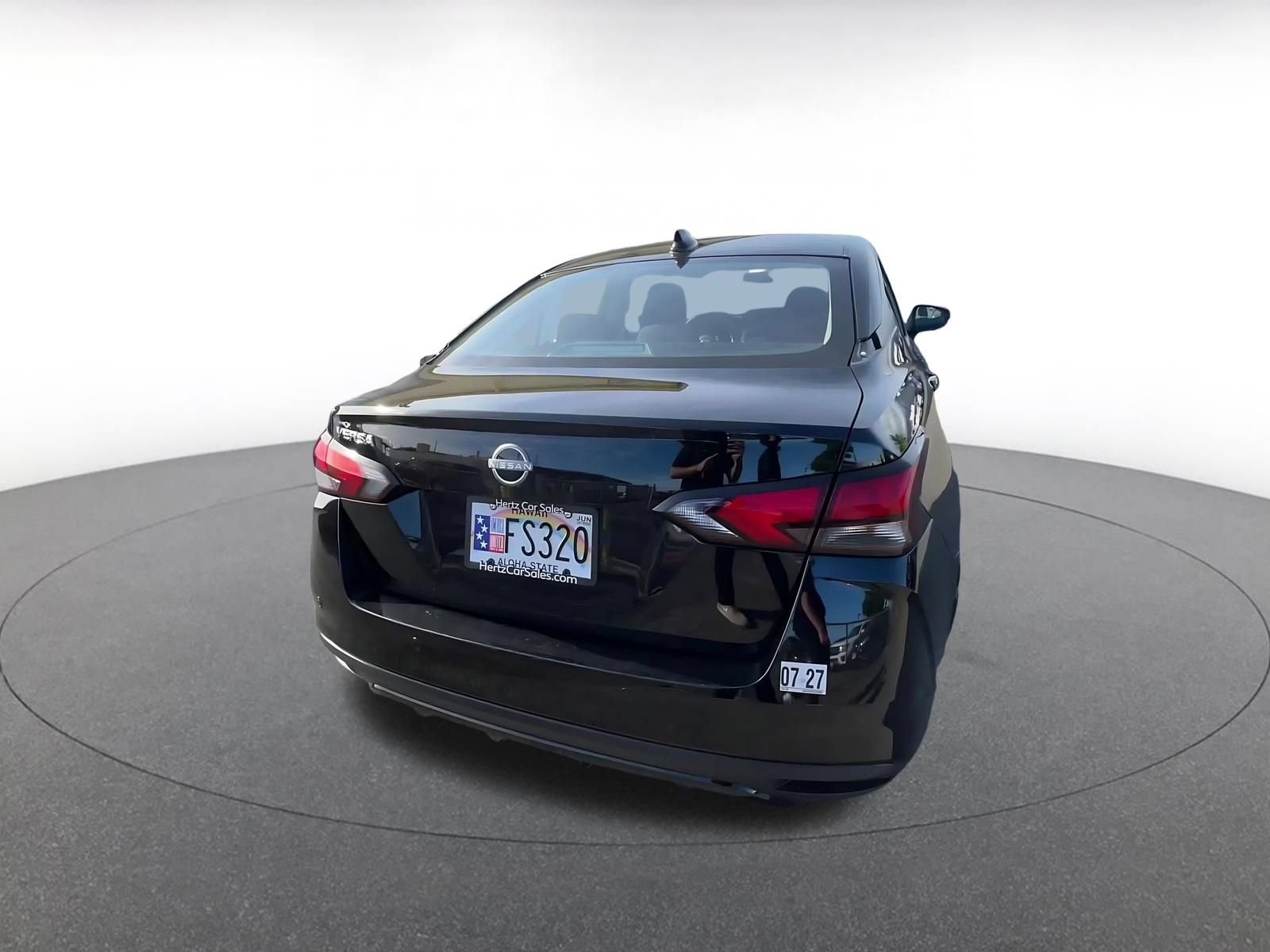 Used 2025 Nissan Versa SV FWD image 14