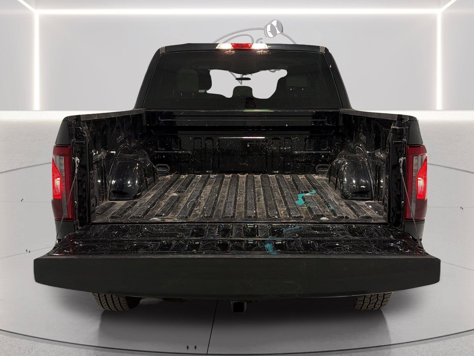 Used 2025 Ford F150 XLT w/ Equipment Group 301A Standard AWD/4WD image 9