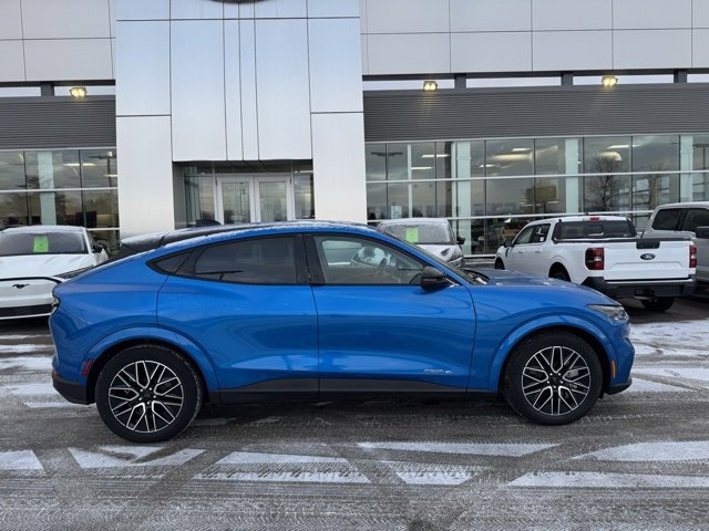 Certified 2025 Ford Mustang Mach-E Premium image 35