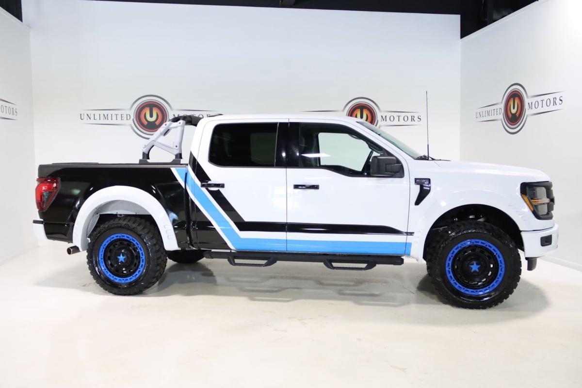 Used 2025 Ford F150 XLT w/ Equipment Group 301A Standard AWD/4WD image 5