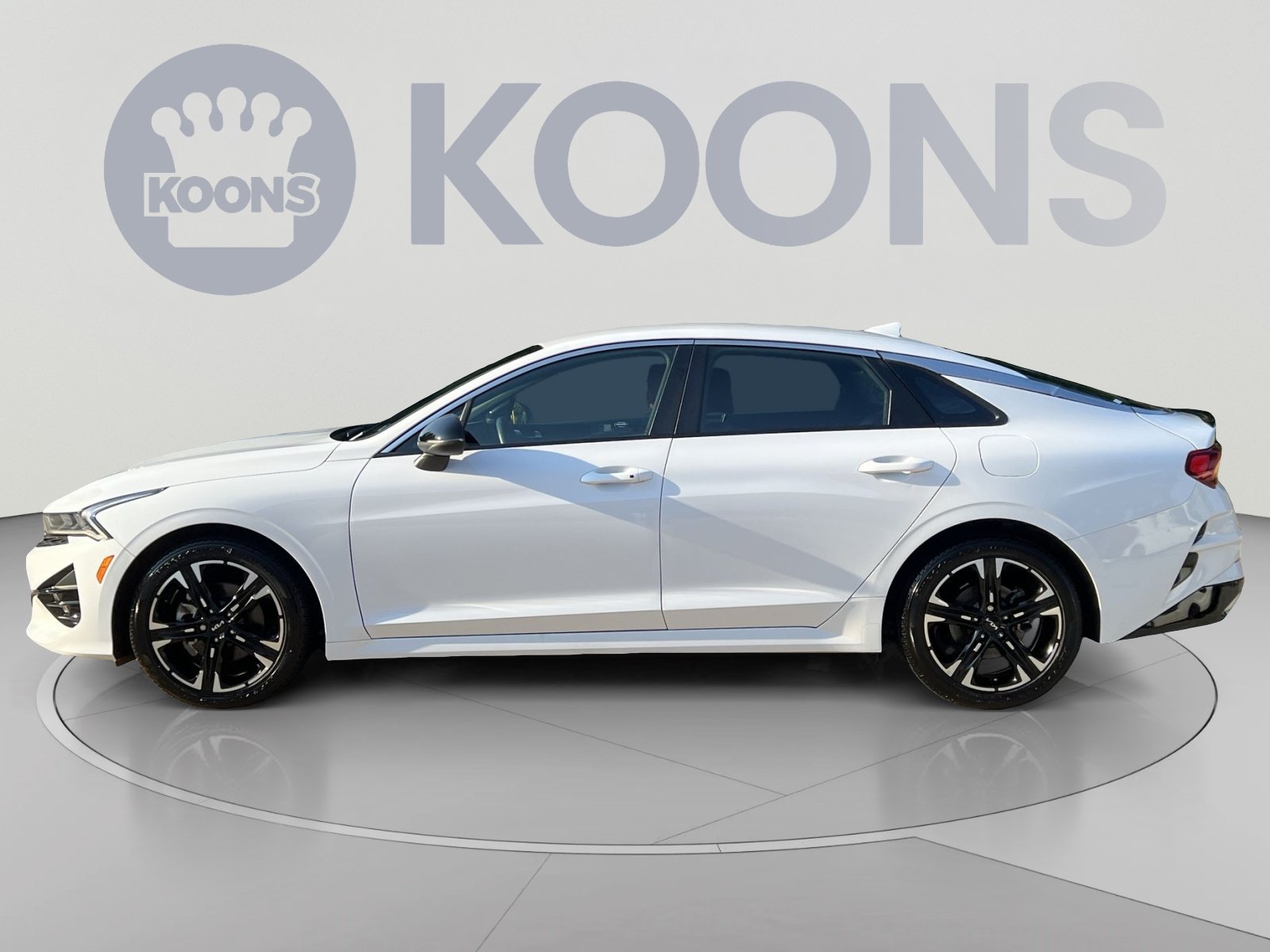 Used 2024 Kia K5 GT-Line w/ GT-Line Premium Package FWD image 2