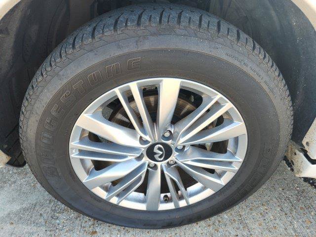 Used 2020 INFINITI QX80 Luxe w/ Cargo Package RWD image 17