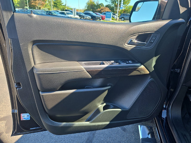 Used 2020 GMC Canyon SLT w/ Driver Alert Package AWD/4WD image 12