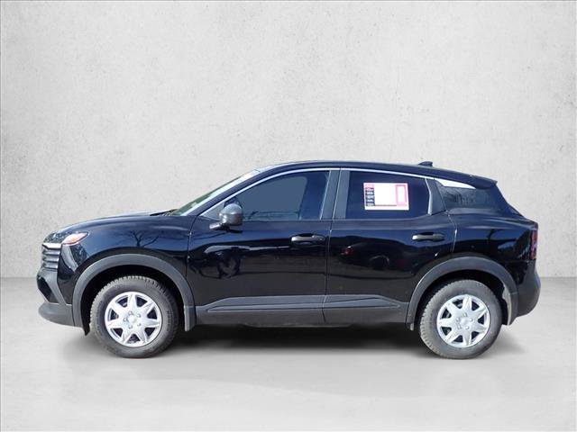 Used 2025 Nissan Kicks S FWD image 2