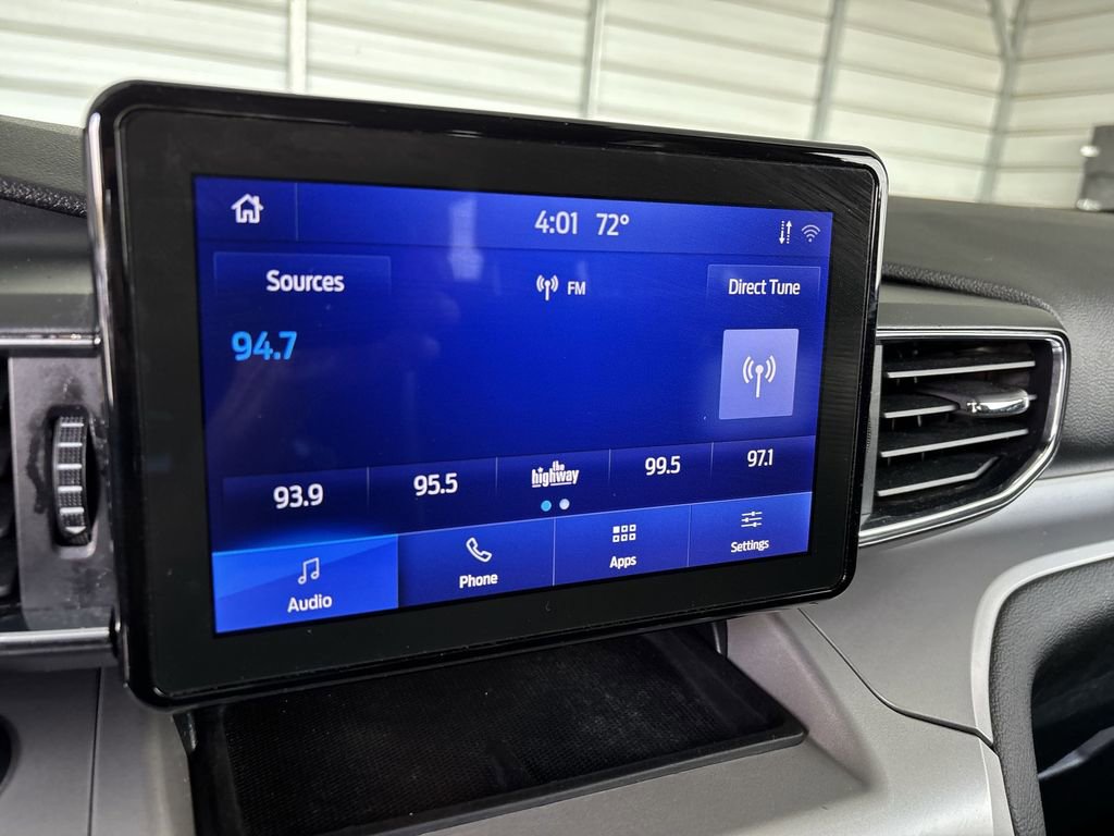 Used 2023 Ford Explorer XLT w/ Equipment Group 202A AWD/4WD image 12