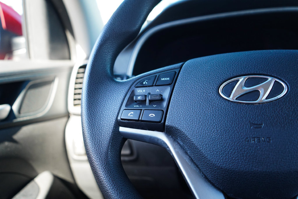 Used 2021 Hyundai Tucson Value FWD image 28