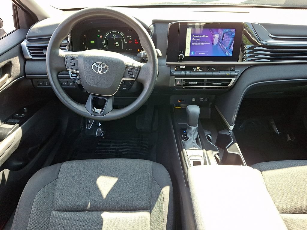 Used 2025 Toyota Camry LE FWD image 11