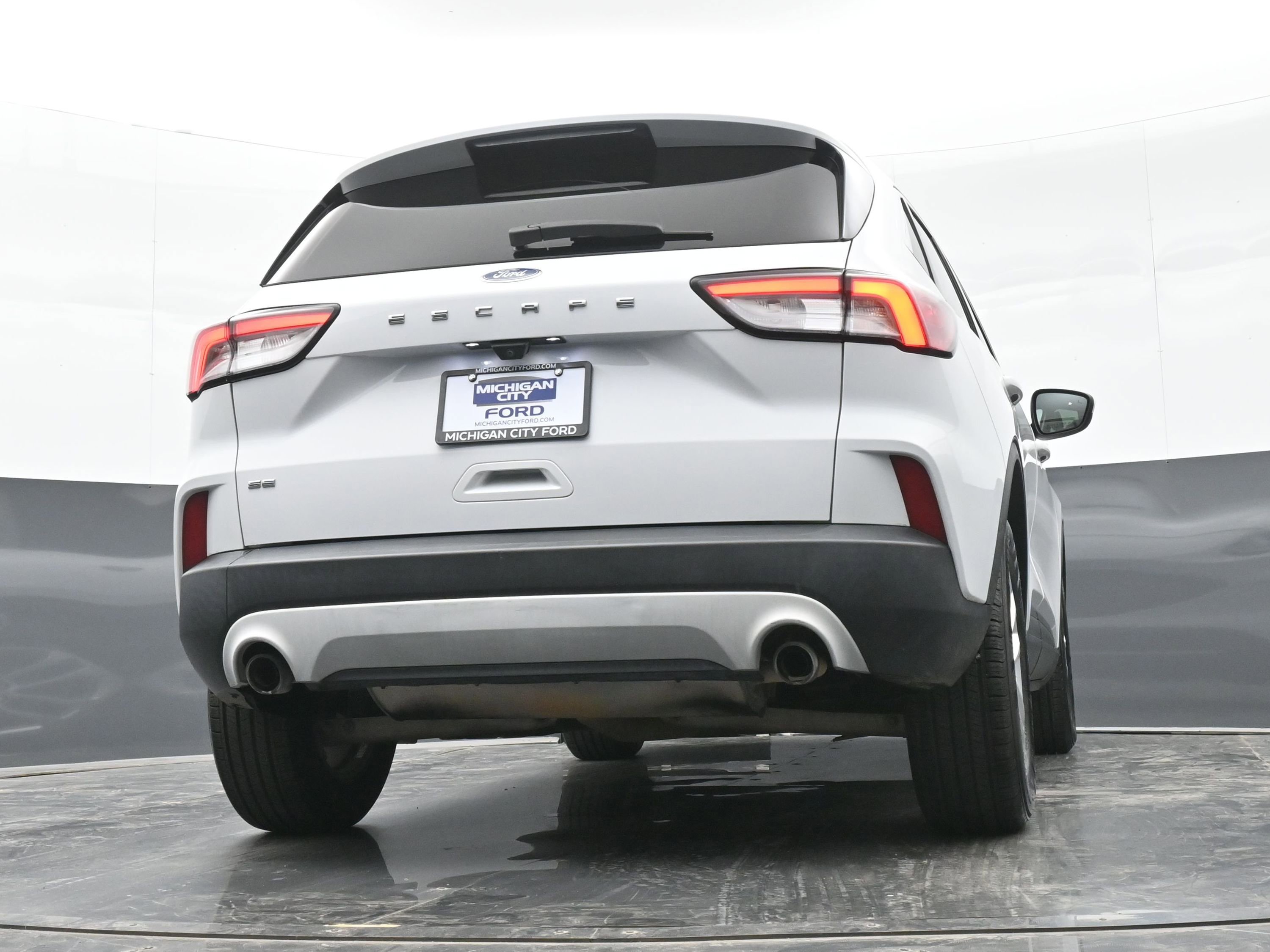 Used 2021 Ford Escape SE w/ Convenience Package image 43