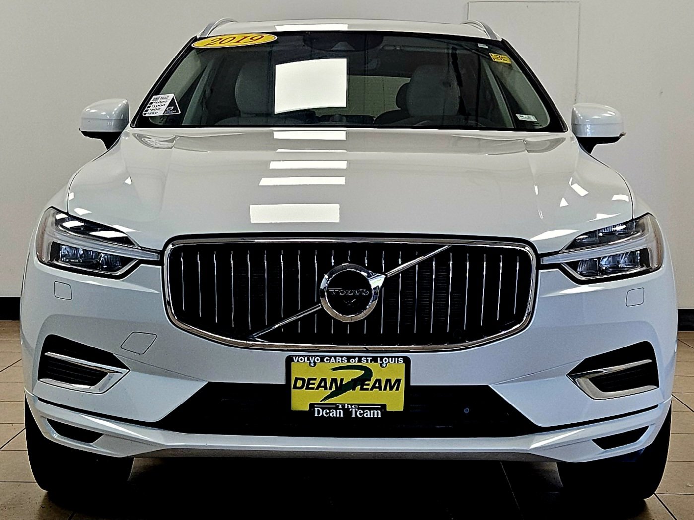 Used 2019 Volvo XC60 T8 Inscription w/ Advanced Package AWD/4WD image 6