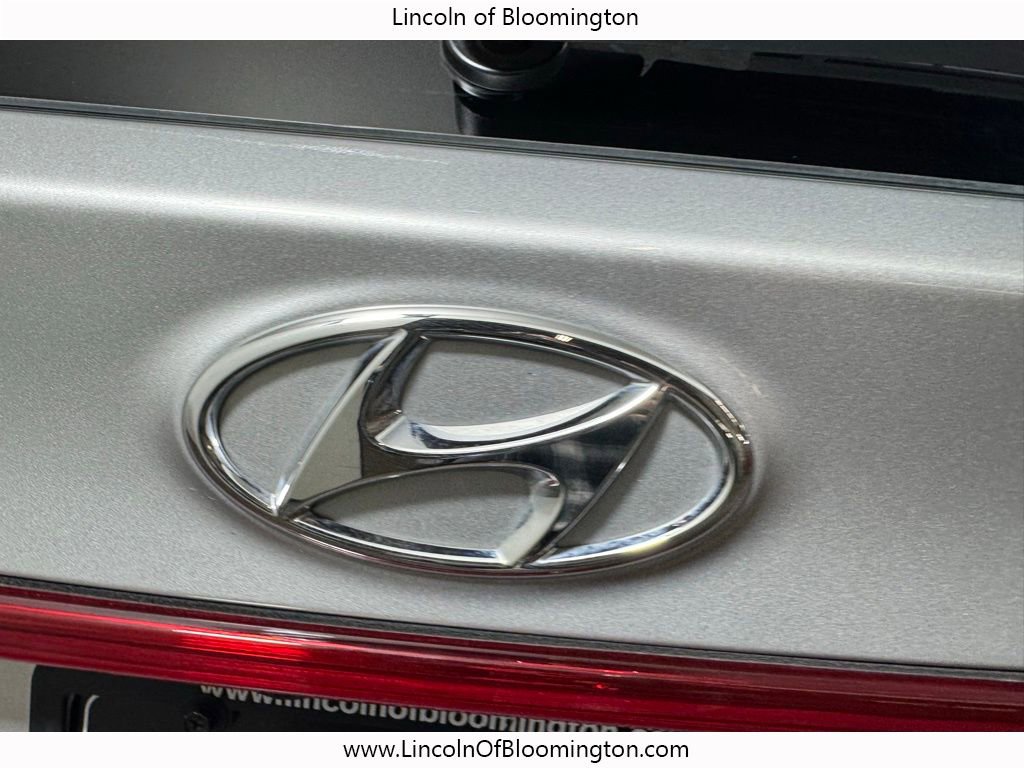 Used 2021 Hyundai Santa Fe Limited w/ Cargo Package image 23