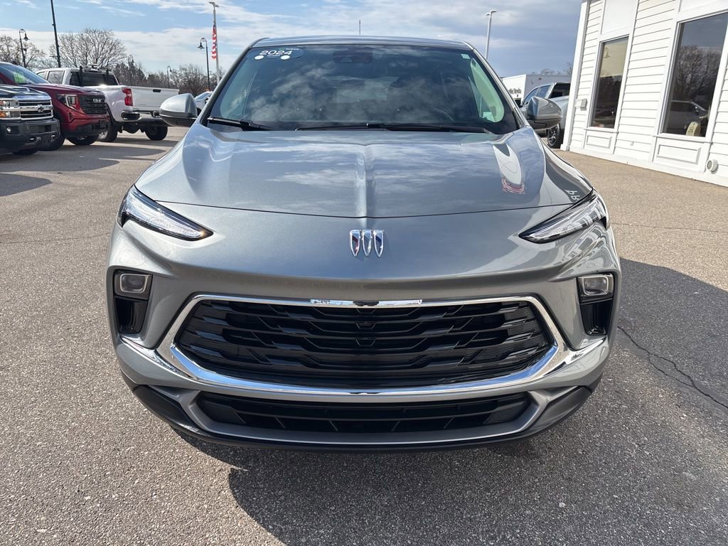 Used 2024 Buick Encore GX Preferred image 2