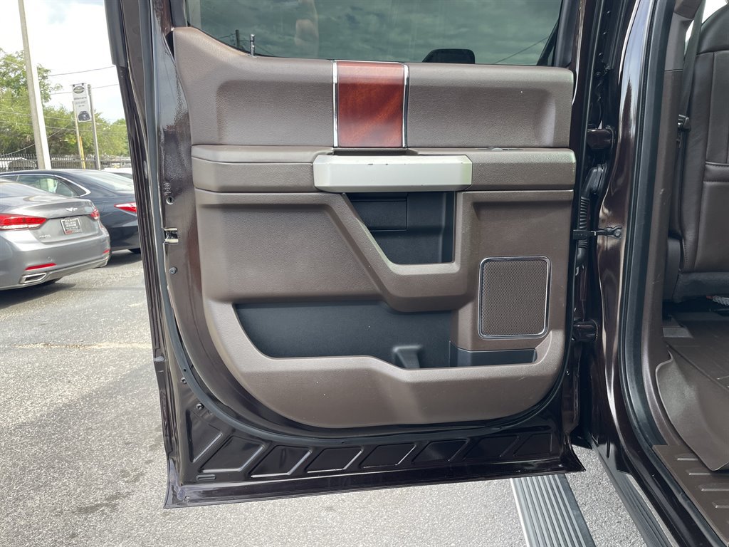 Used 2018 Ford F450 King Ranch w/ King Ranch Ultimate Package AWD/4WD image 50
