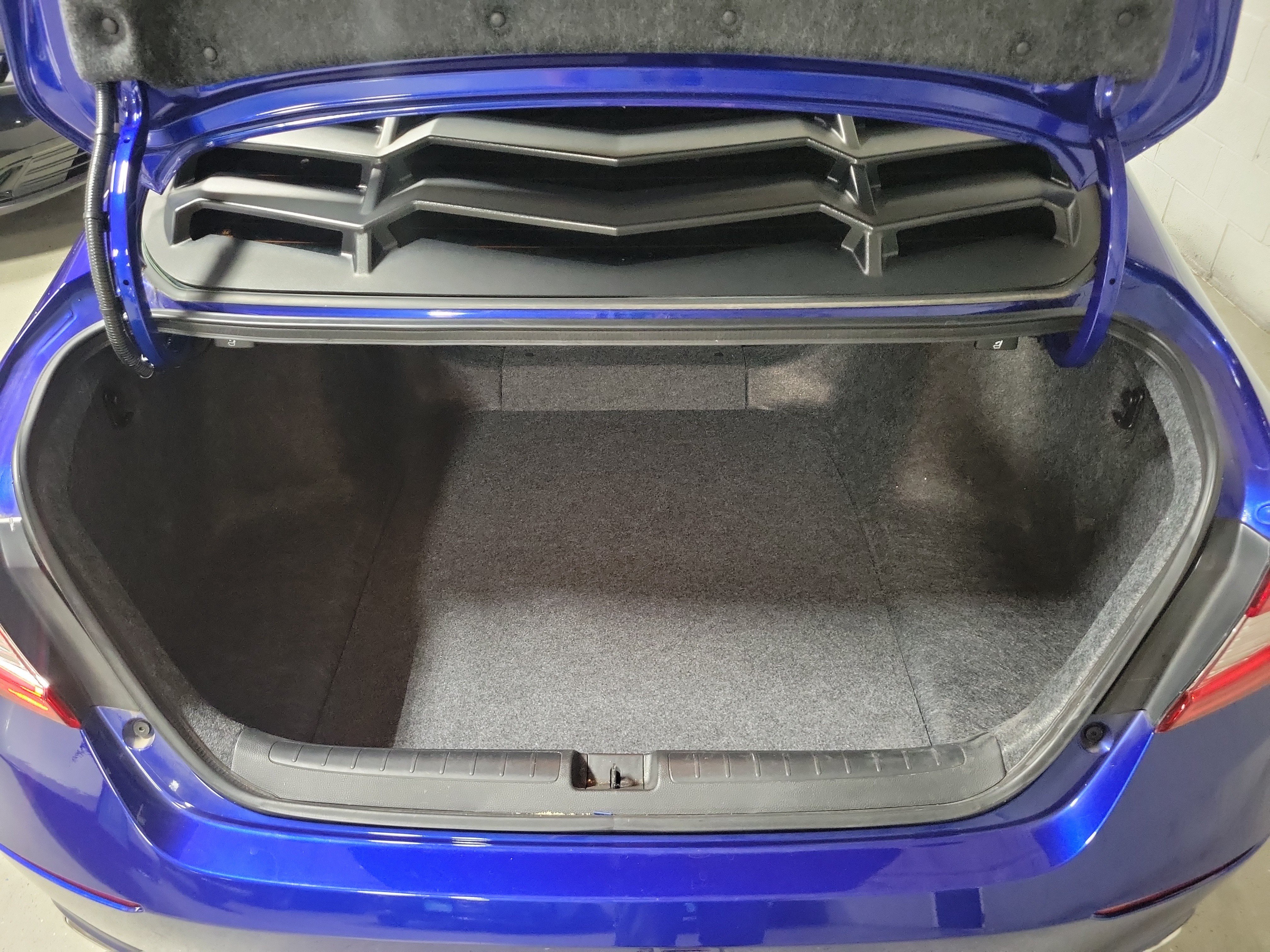 Used 2022 Honda Accord Sport image 9