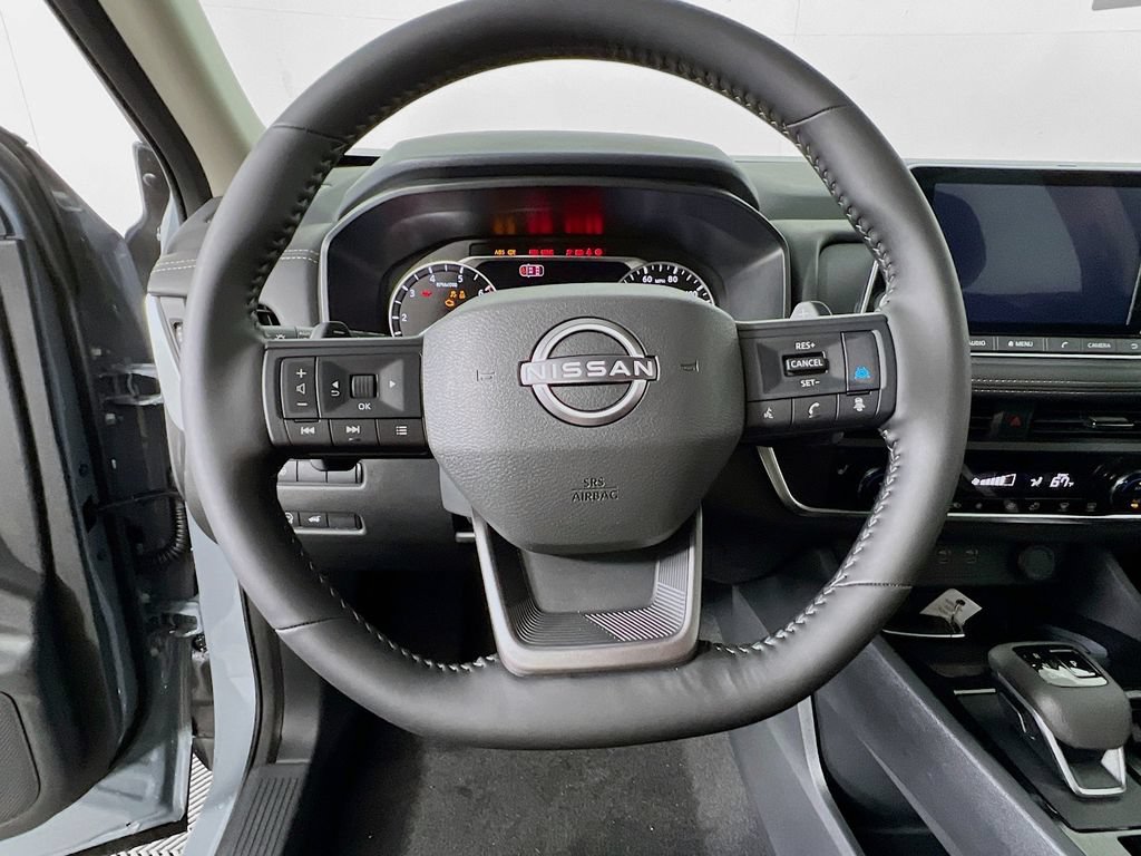 New 2026 Nissan Rogue SV AWD/4WD image 10