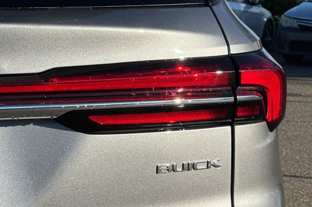 Used 2025 Buick Enclave Preferred image 53