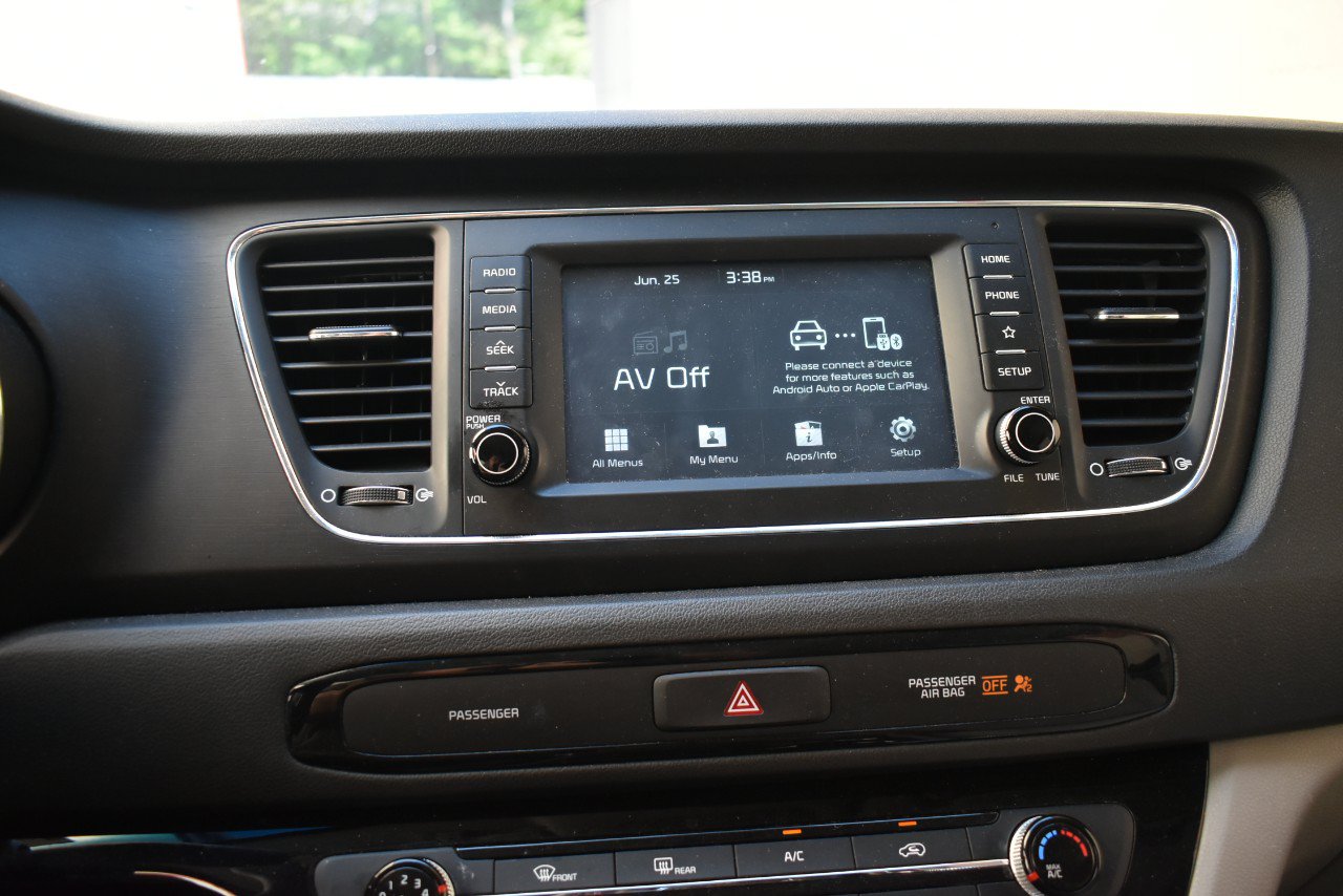 Used 2021 Kia Sedona LX FWD image 26
