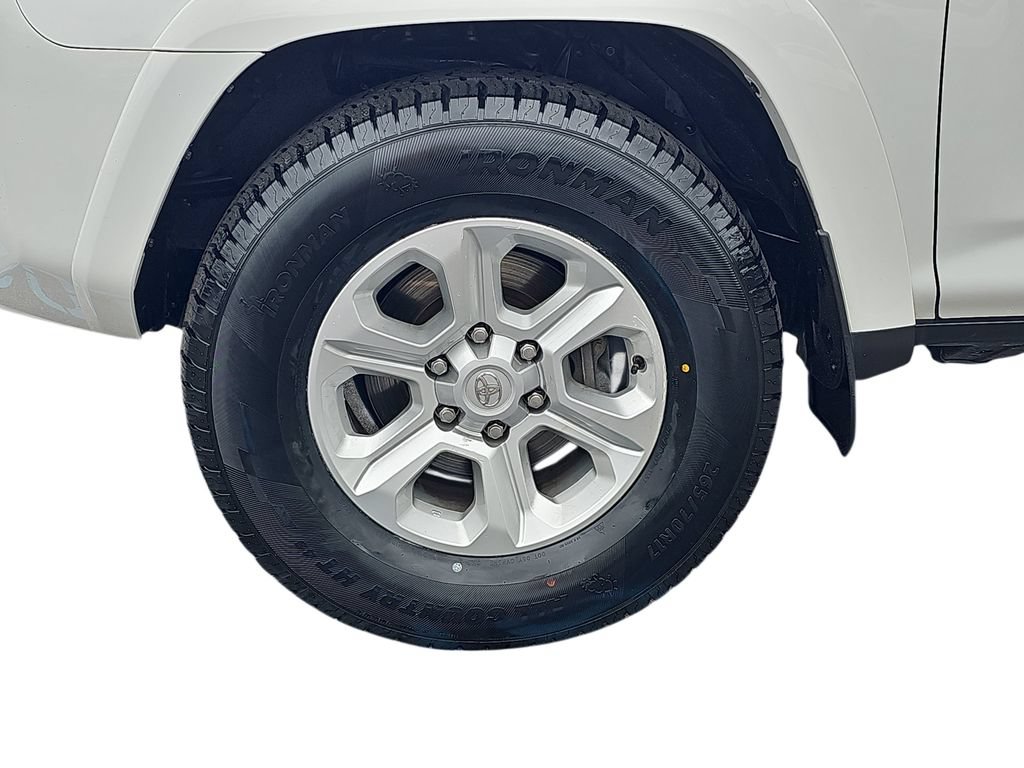 Used 2024 Toyota 4Runner SR5 RWD image 29