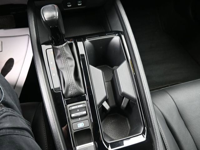 Used 2023 Honda Accord EX-L image 11