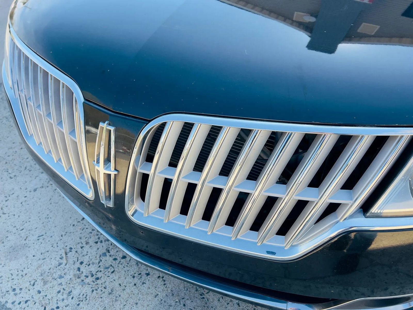 Used 2012 Lincoln MKZ AWD image 36