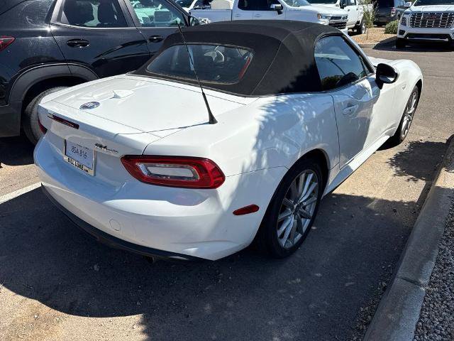 Used 2018 FIAT 124 Spider Lusso RWD image 4
