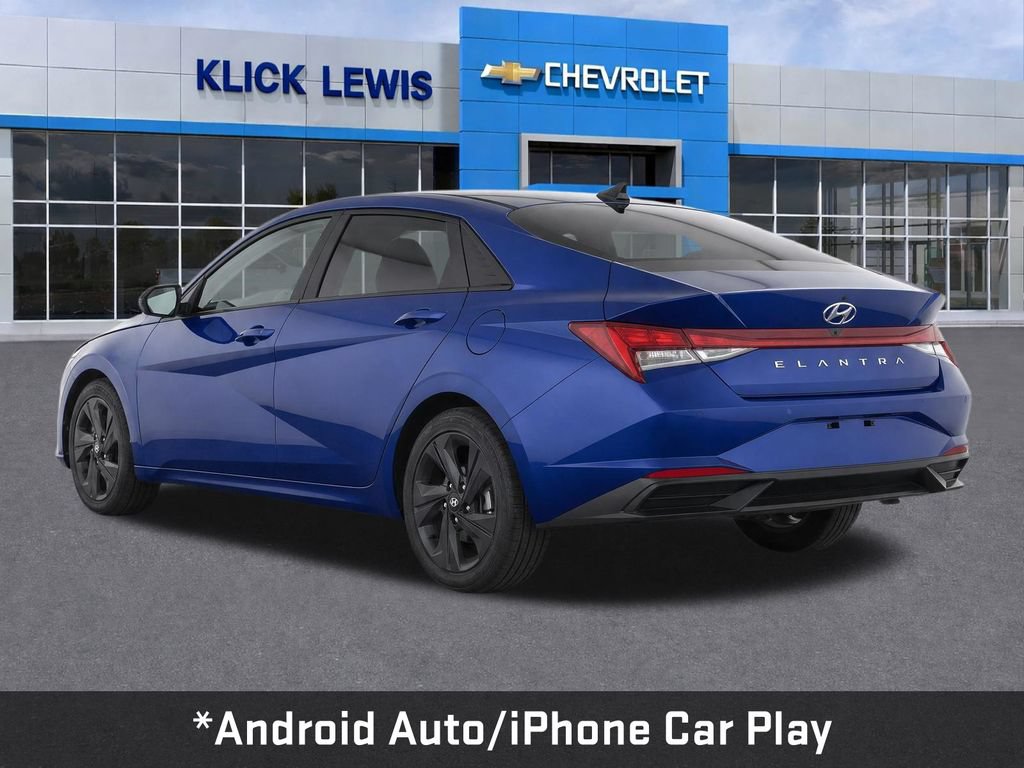 Used 2021 Hyundai Elantra SEL w/ Convenience Package FWD image 5
