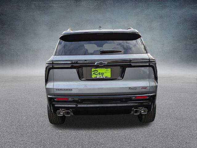 New 2026 Chevrolet Traverse RS w/ LPO, Floor Liner Package FWD image 4