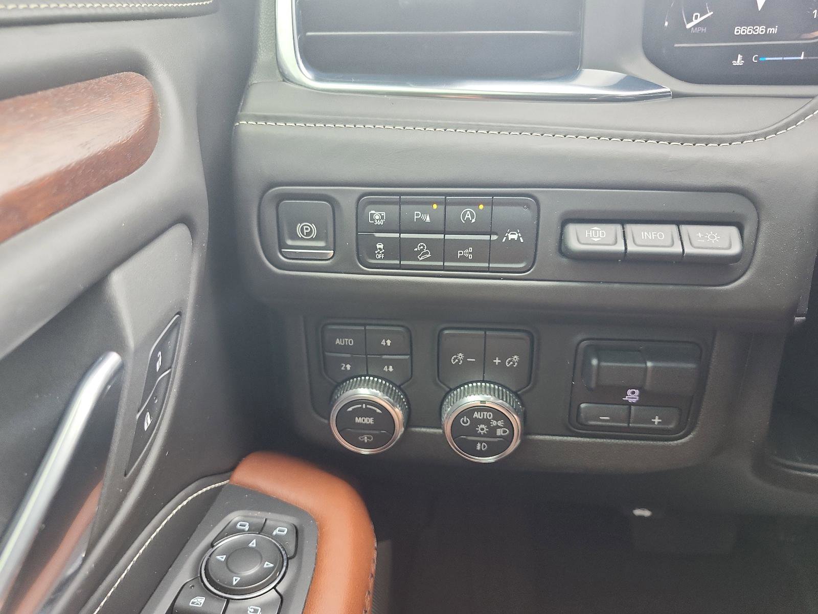 Certified 2023 GMC Yukon XL Denali Ultimate AWD/4WD image 25