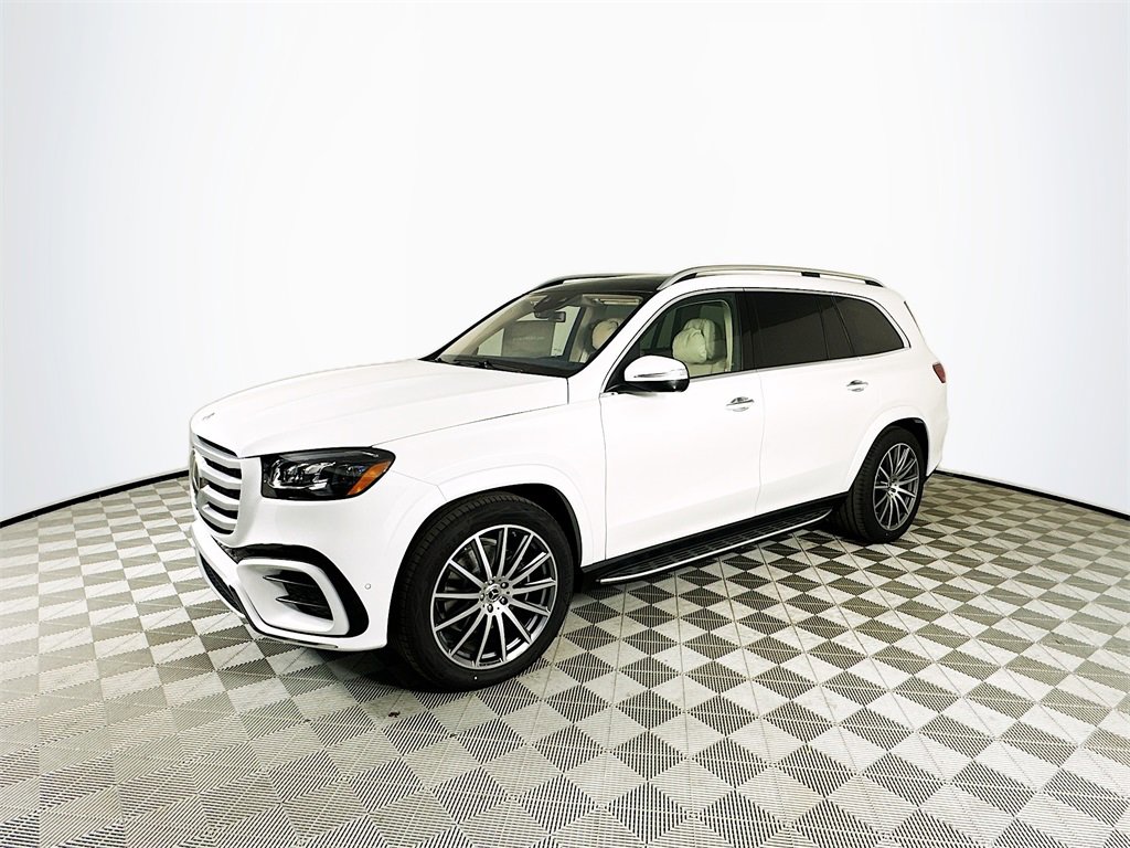 New 2026 Mercedes-Benz GLS 450 4MATIC image 3