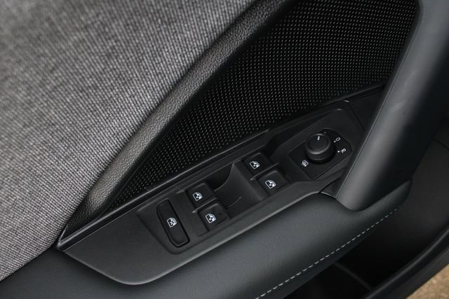 New 2026 Volkswagen Tiguan S AWD/4WD image 7