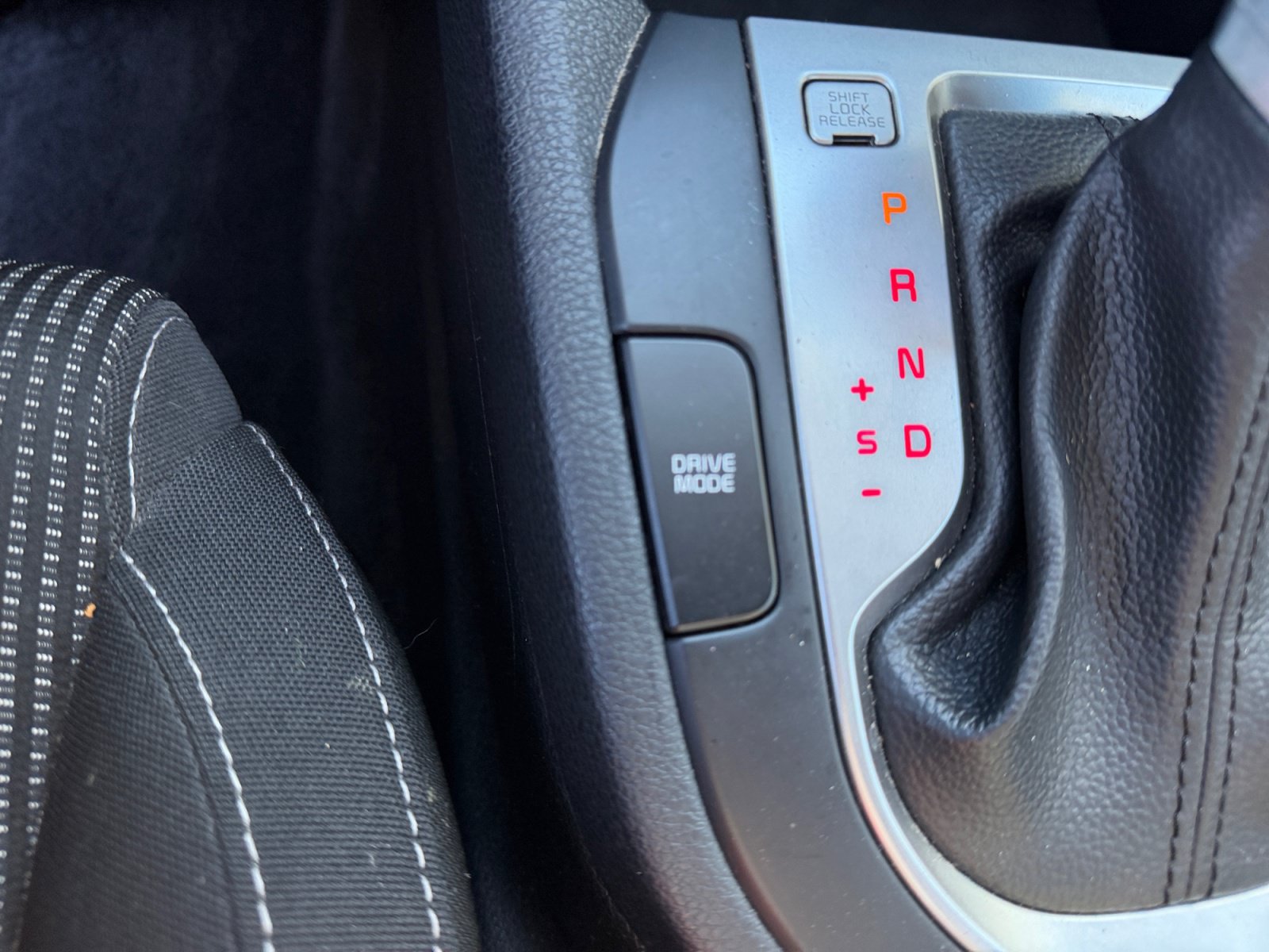Used 2019 Kia Forte LXS FWD image 25