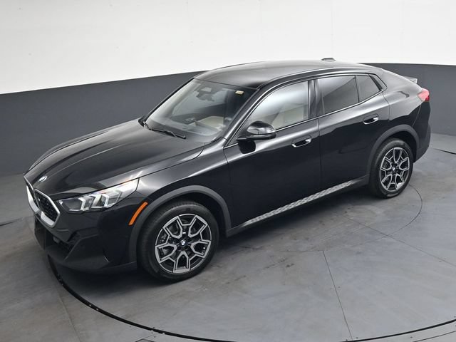 Used 2025 BMW X2 xDrive28i w/ Technology Package AWD/4WD image 27