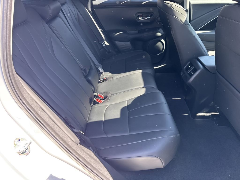 Used 2025 Acura ADX FWD image 15