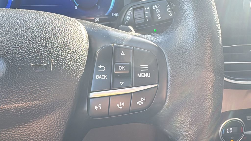 Certified 2020 Ford Escape Titanium image 13