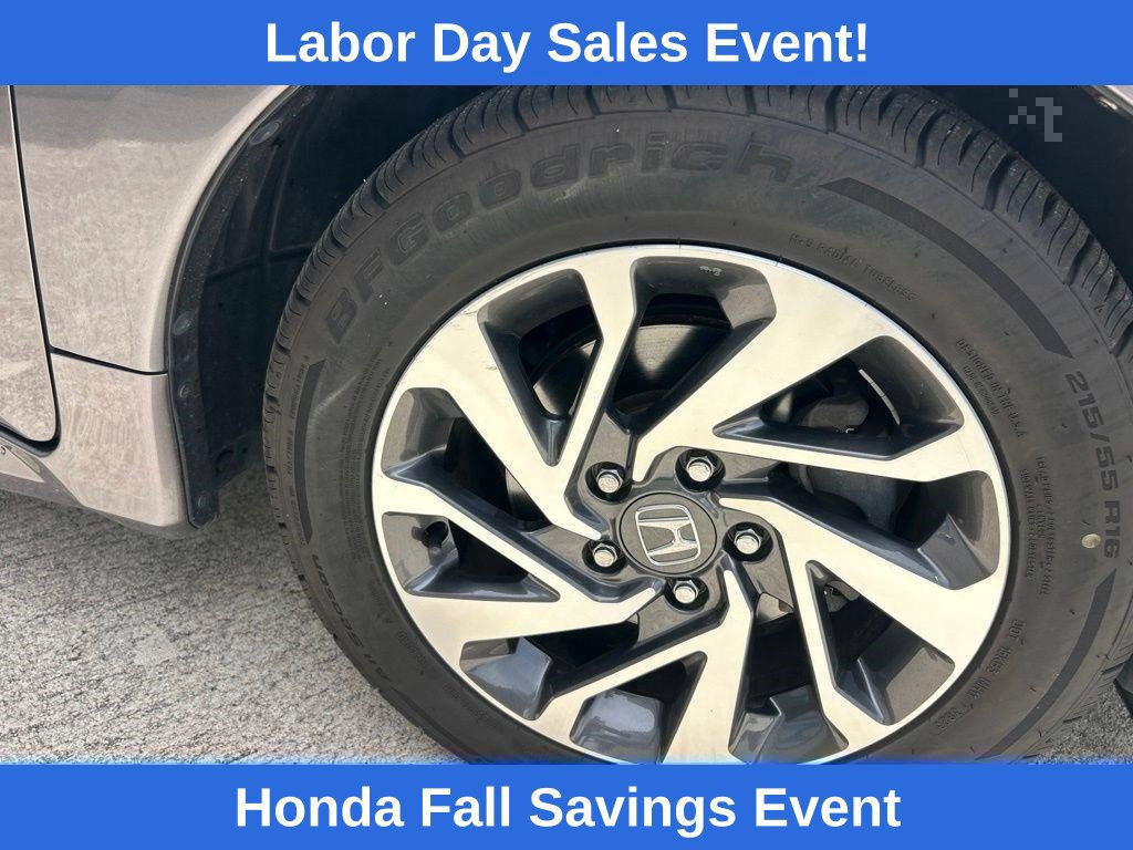 Used 2017 Honda Civic EX image 4
