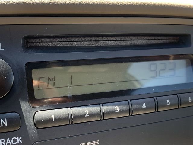Used 2003 Toyota Corolla CE FWD image 22