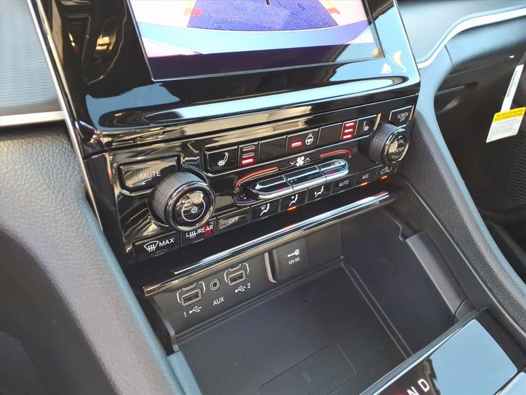 New 2025 Jeep Grand Cherokee L Altitude image 25