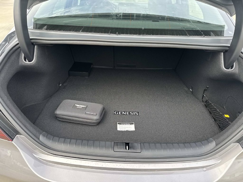 New 2026 Genesis G70 2.5T RWD image 11