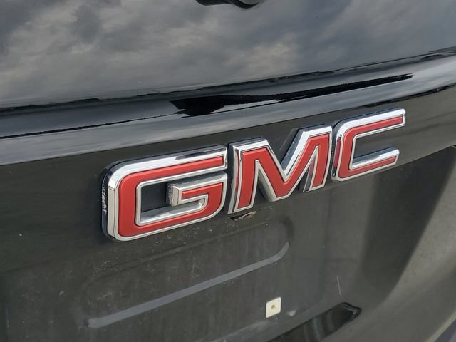 Used 2021 GMC Acadia SLE w/ Driver Convenience Package FWD image 5
