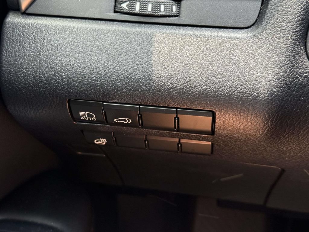 Used 2017 Lexus RX 350 AWD w/ Premium Package image 21