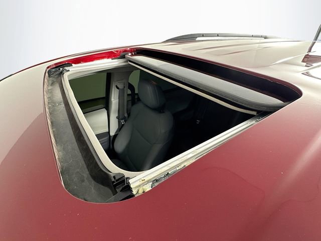 Used 2022 Toyota Sienna XLE image 14