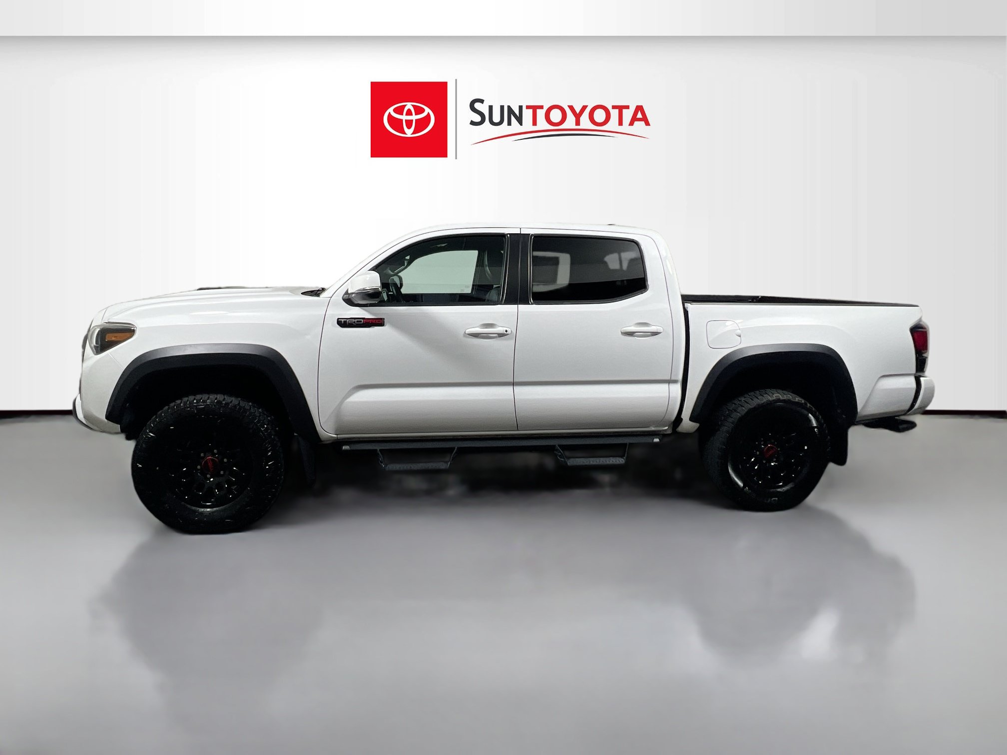 Used 2019 Toyota Tacoma TRD Pro AWD/4WD image 7
