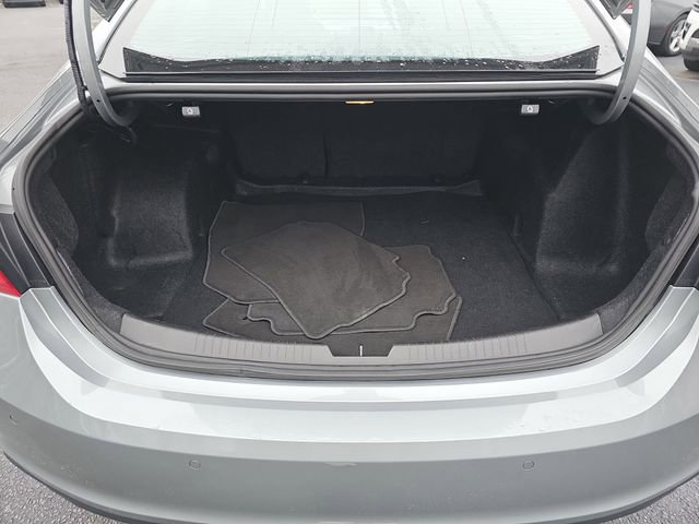 Used 2025 Chevrolet Malibu LT image 12