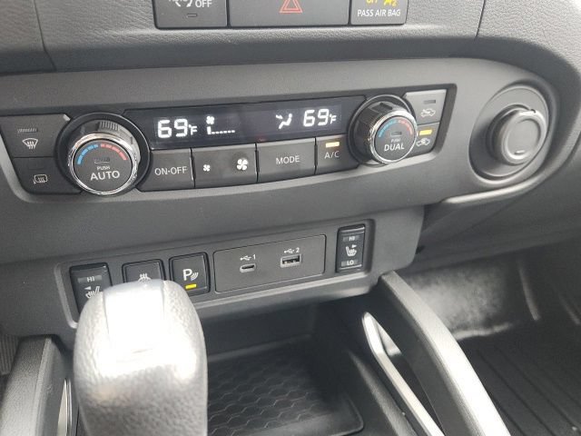 Used 2024 Nissan Frontier SV w/ SV Convenience Package AWD/4WD image 34
