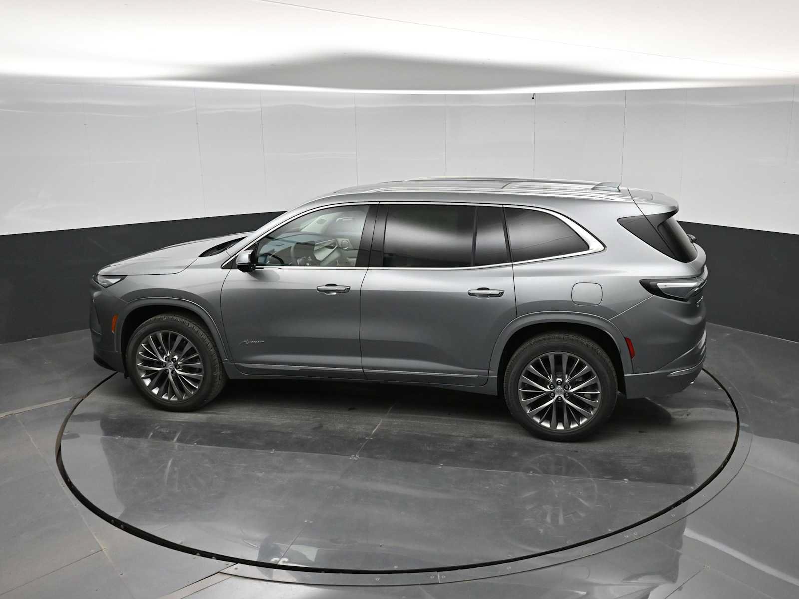 New 2026 Buick Enclave Avenir w/ Super Cruise Package AWD/4WD image 26